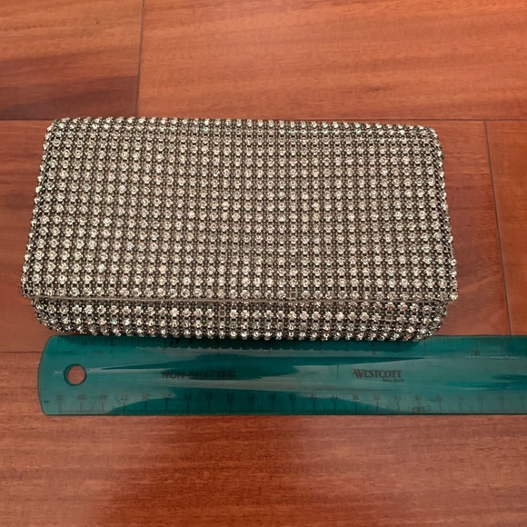 Rhinestoned Robinson’s Purse with Coil Strap - Picture 9 of 10